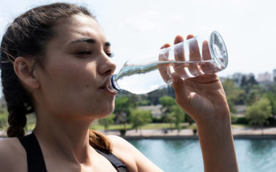 Abnehmen mit Wasser: Wasser trinken macht schlank
